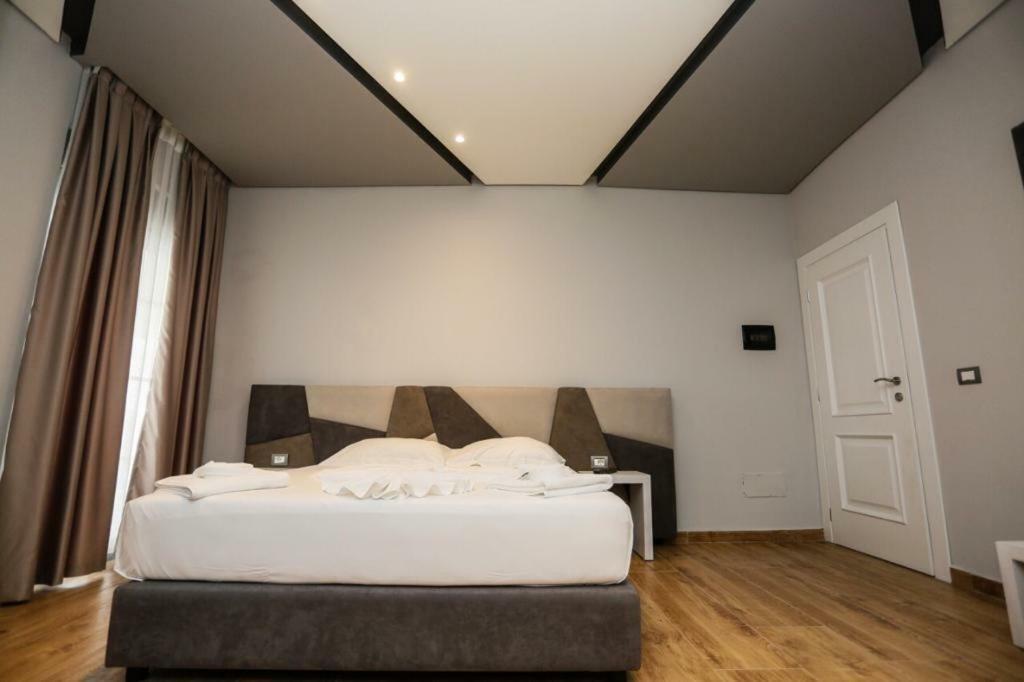 Lubjana Hotel Durrës 외부 사진